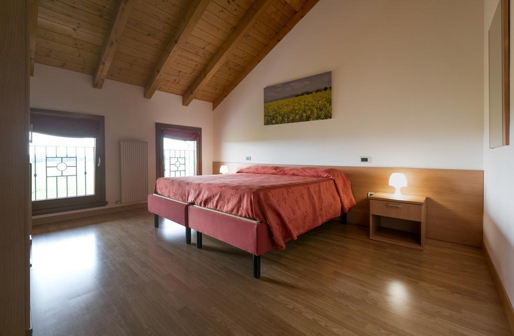 Agriturismo Residence Caporale Remanzacco Eksteriør billede